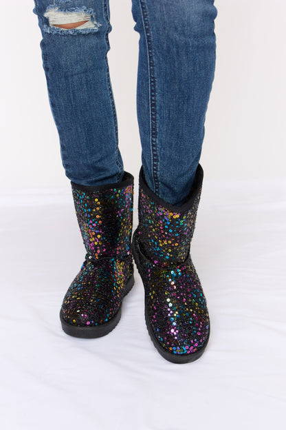 Chic Chic Sequin Thermal Flat Boots