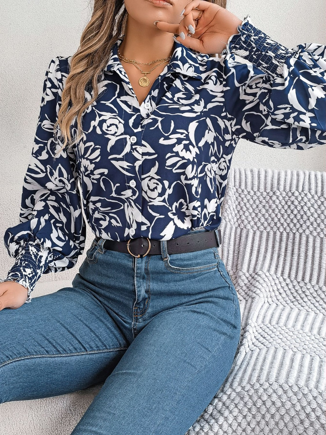 Printed Collared Neck Lantern Sleeve Shirt