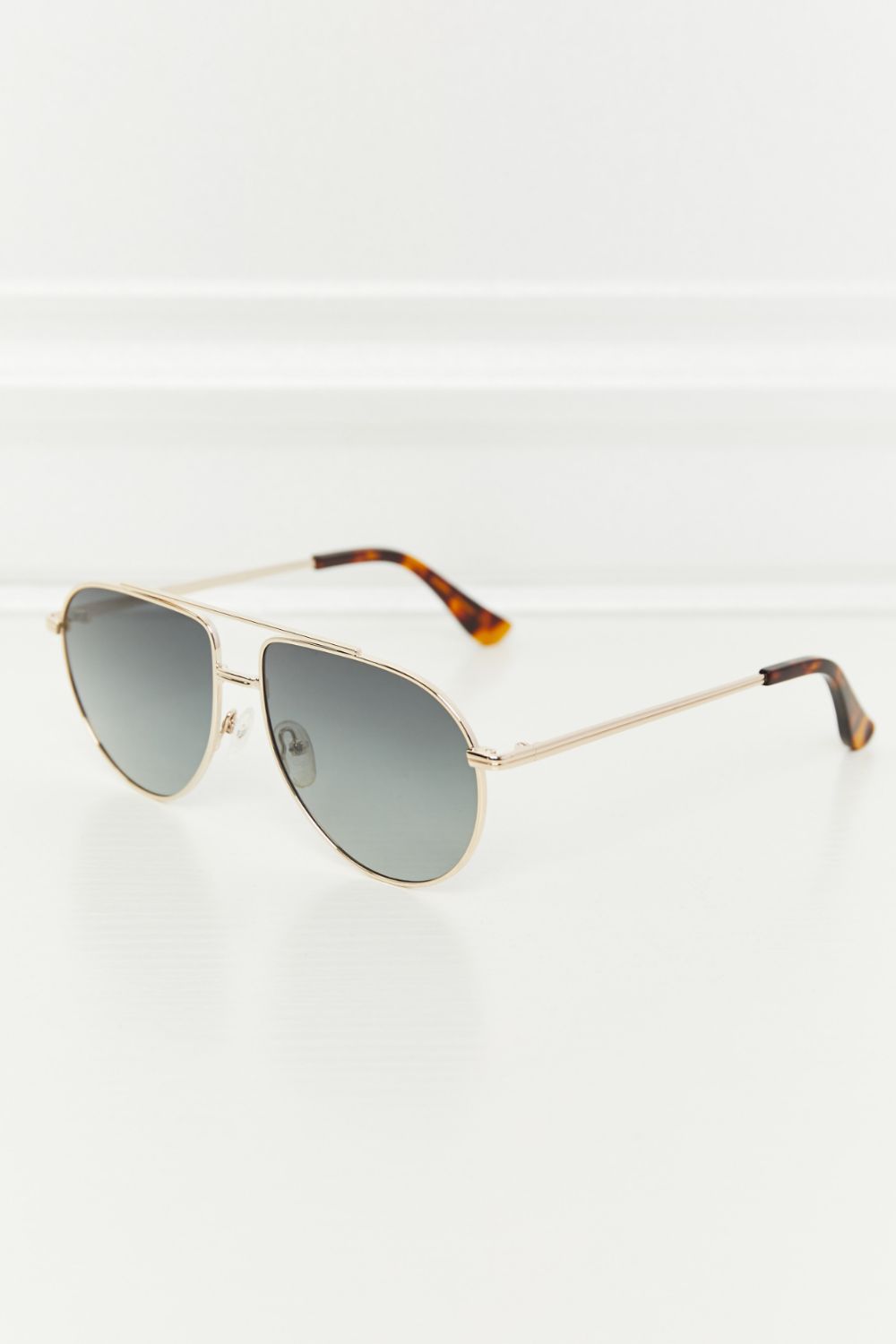 Chic Chic Flight Aviator Sunglasses