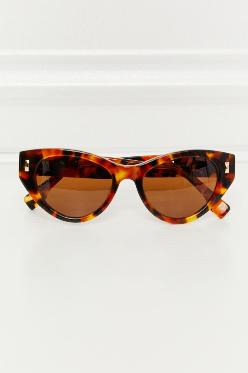 Chic Chic Tangerine Sunglasses