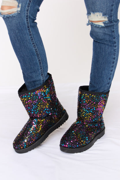 Chic Chic Sequin Thermal Flat Boots