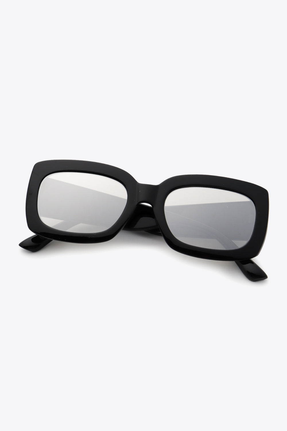 Chic Chic Rouge Rectangle Sunglasses