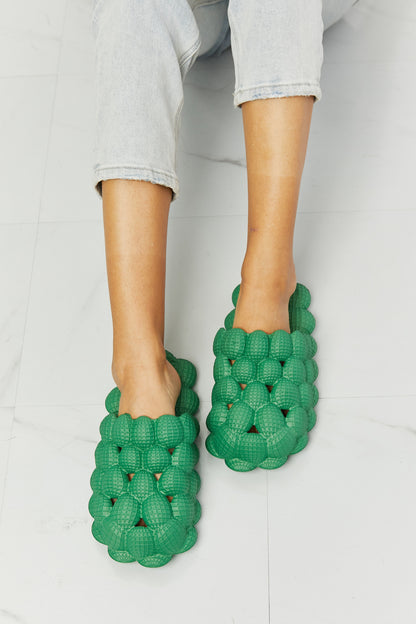 Chic Chic Laid Back Bubble Slides in Green