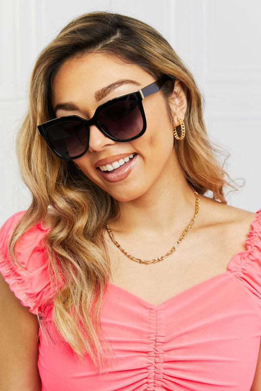 Chic Chic Bad Girl Cat Eye Sunglasses