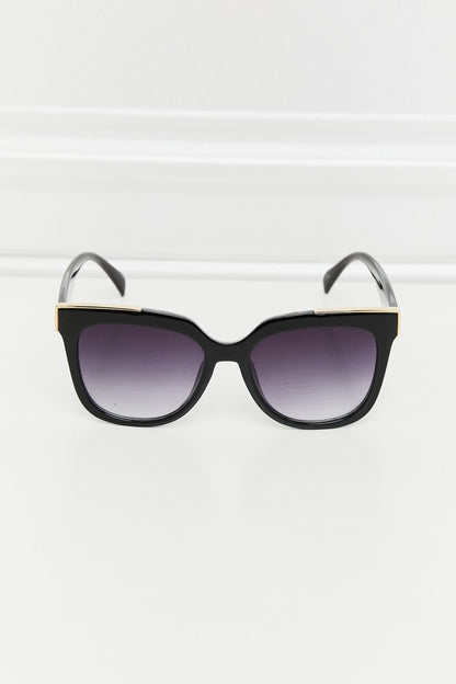 Chic Chic Bad Girl Cat Eye Sunglasses