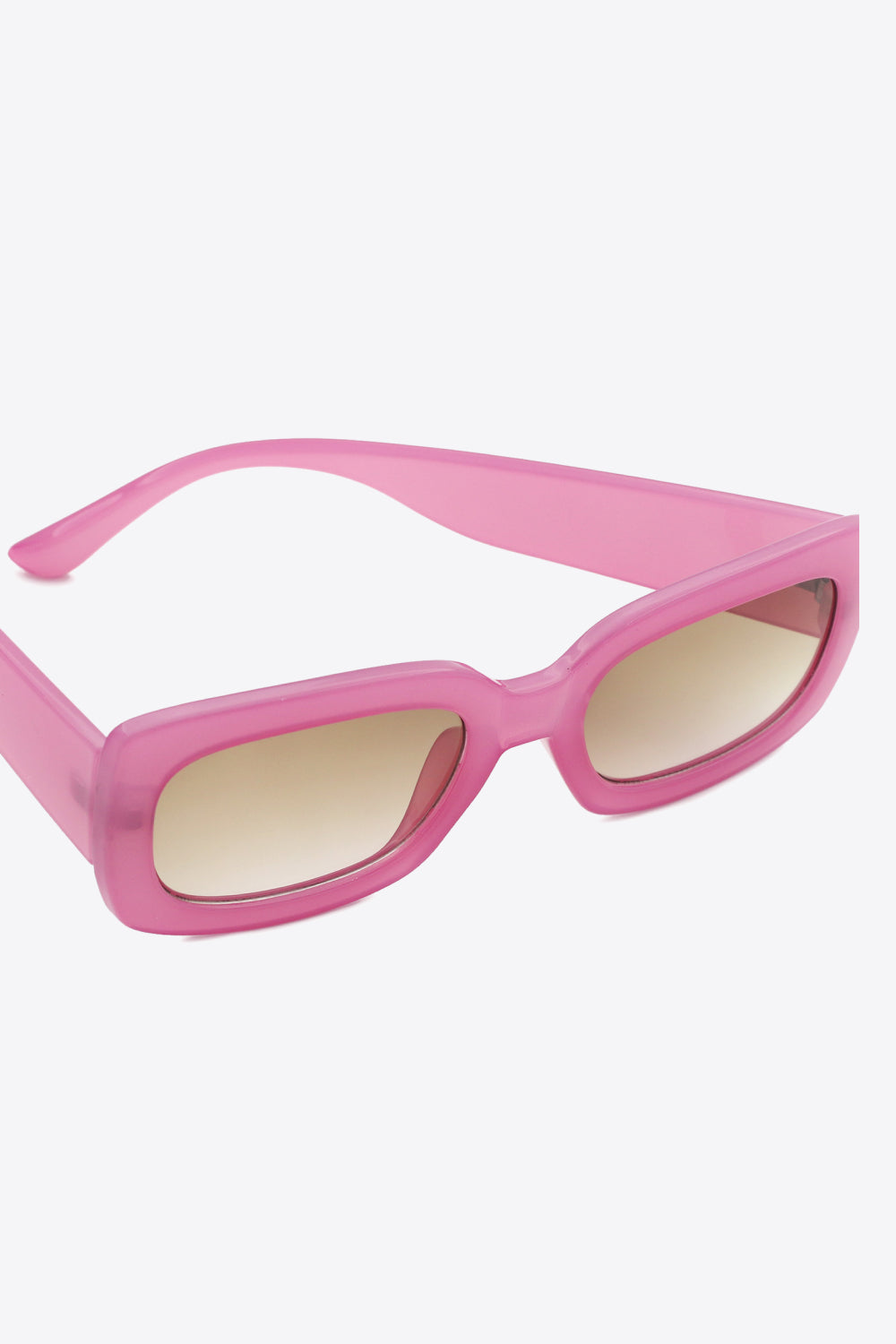 Chic Chic Rouge Rectangle Sunglasses