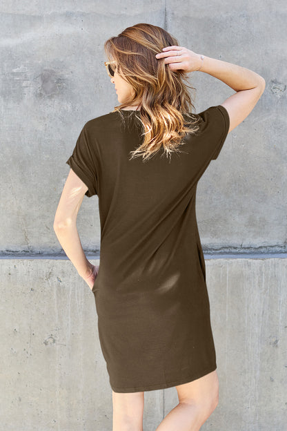 Chic Chic Round Neck Short Sleeve Dress with Pockets