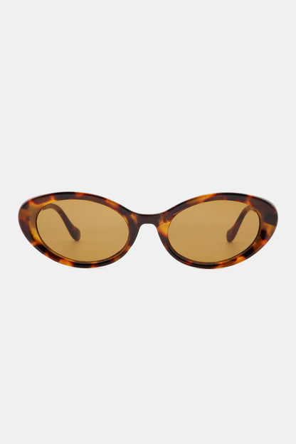 Chic Chic Whiskers Cat-Eye Sunglasses