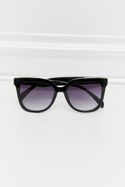 Chic Chic Bad Girl Cat Eye Sunglasses