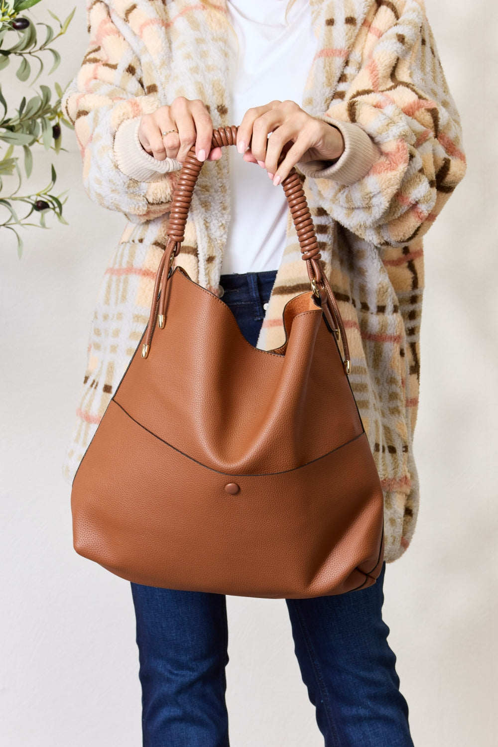 Chic Chic Vegan Leather Handbag with Pouch